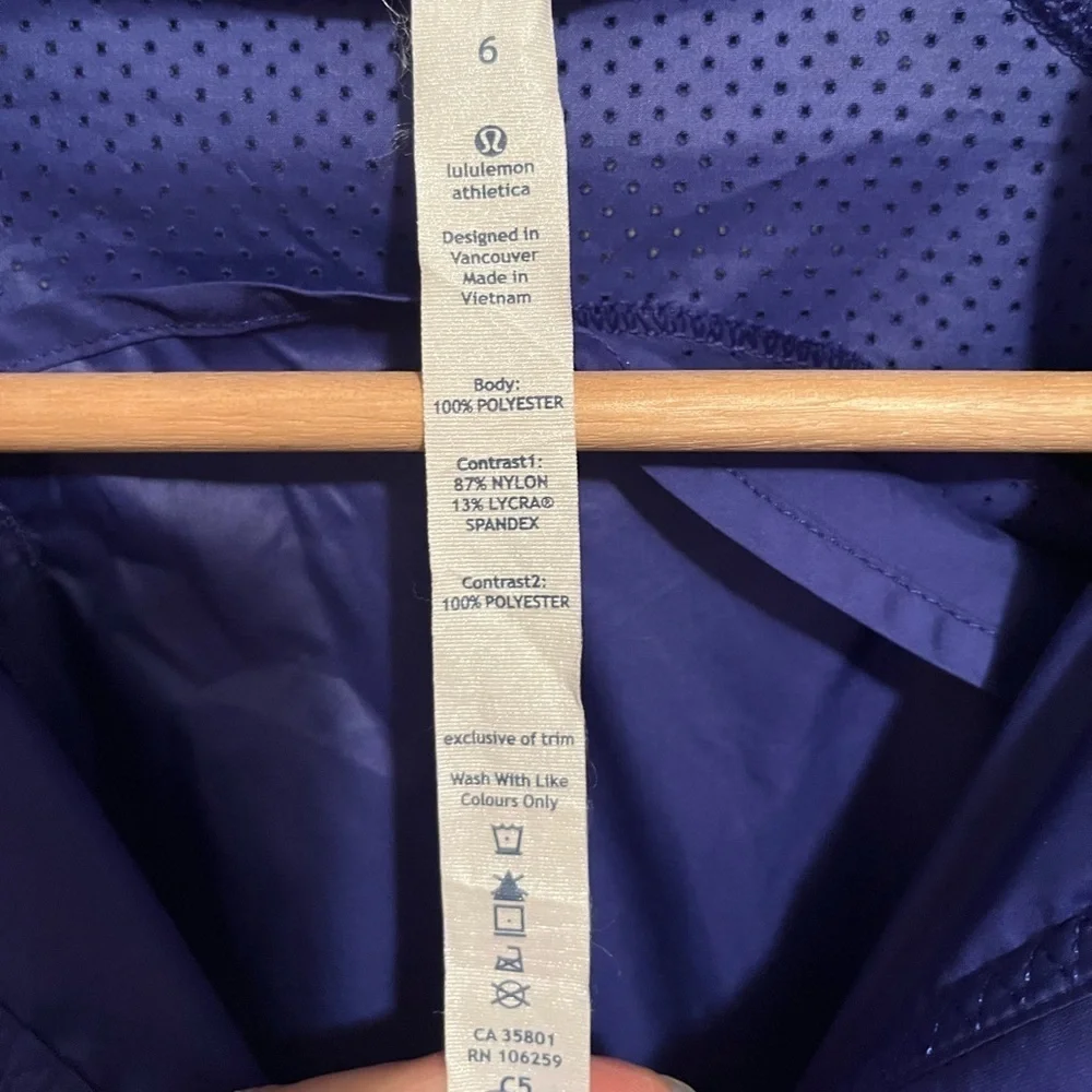 Lululemon Nothin' But Run Blue Jacket Lightweight Water Repellent Women's Size 6